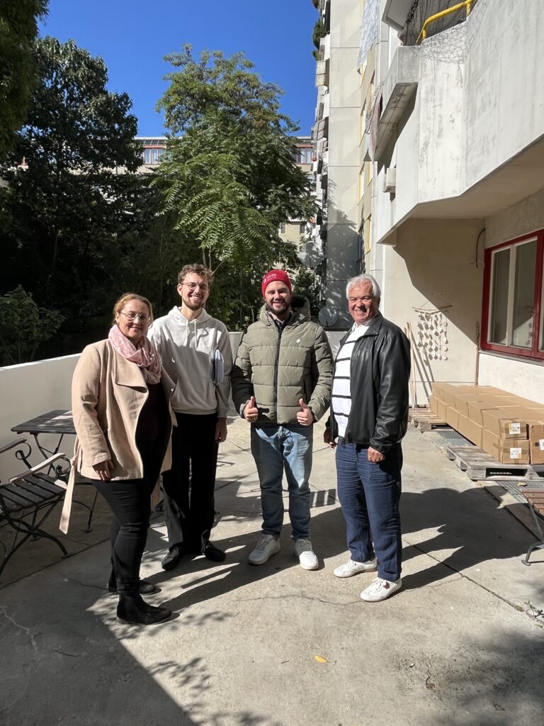 Gruppenfoto von links nach rechts: Mag. Angelika Steiner, Maximilian Huber, Florian Ettl und Dr. Anton Diestlberger